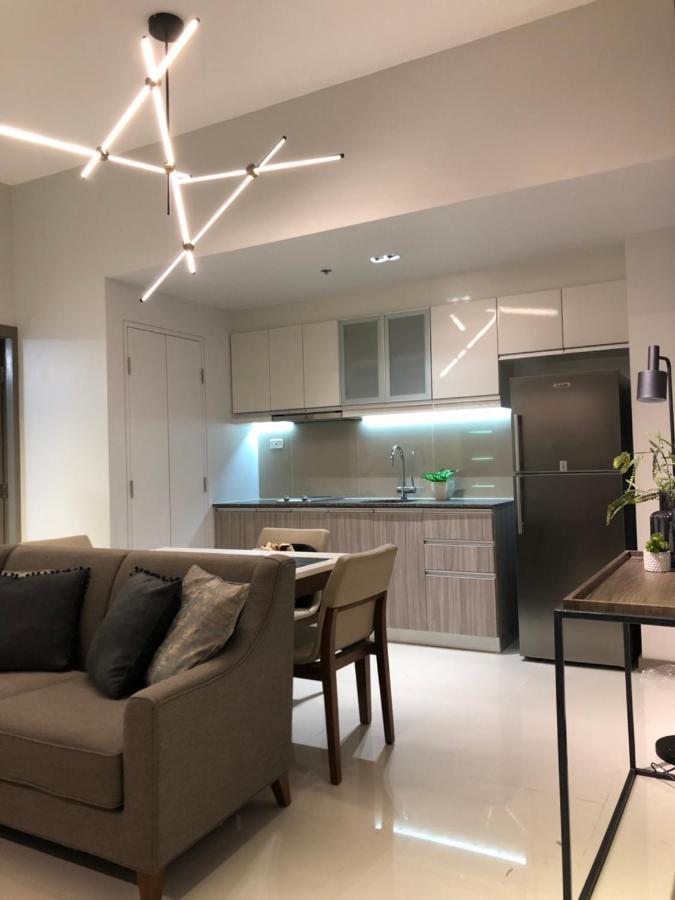 One Uptown Residence 达义 外观 照片